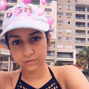 Meet your Posher, Simran